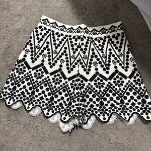 Zara Cream and Gray Patterned Fabric